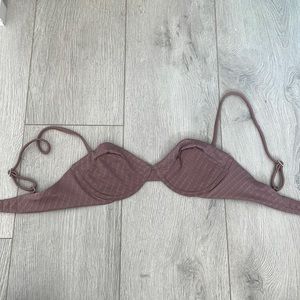 Abercrombie & Fitch mauve bikini top size S